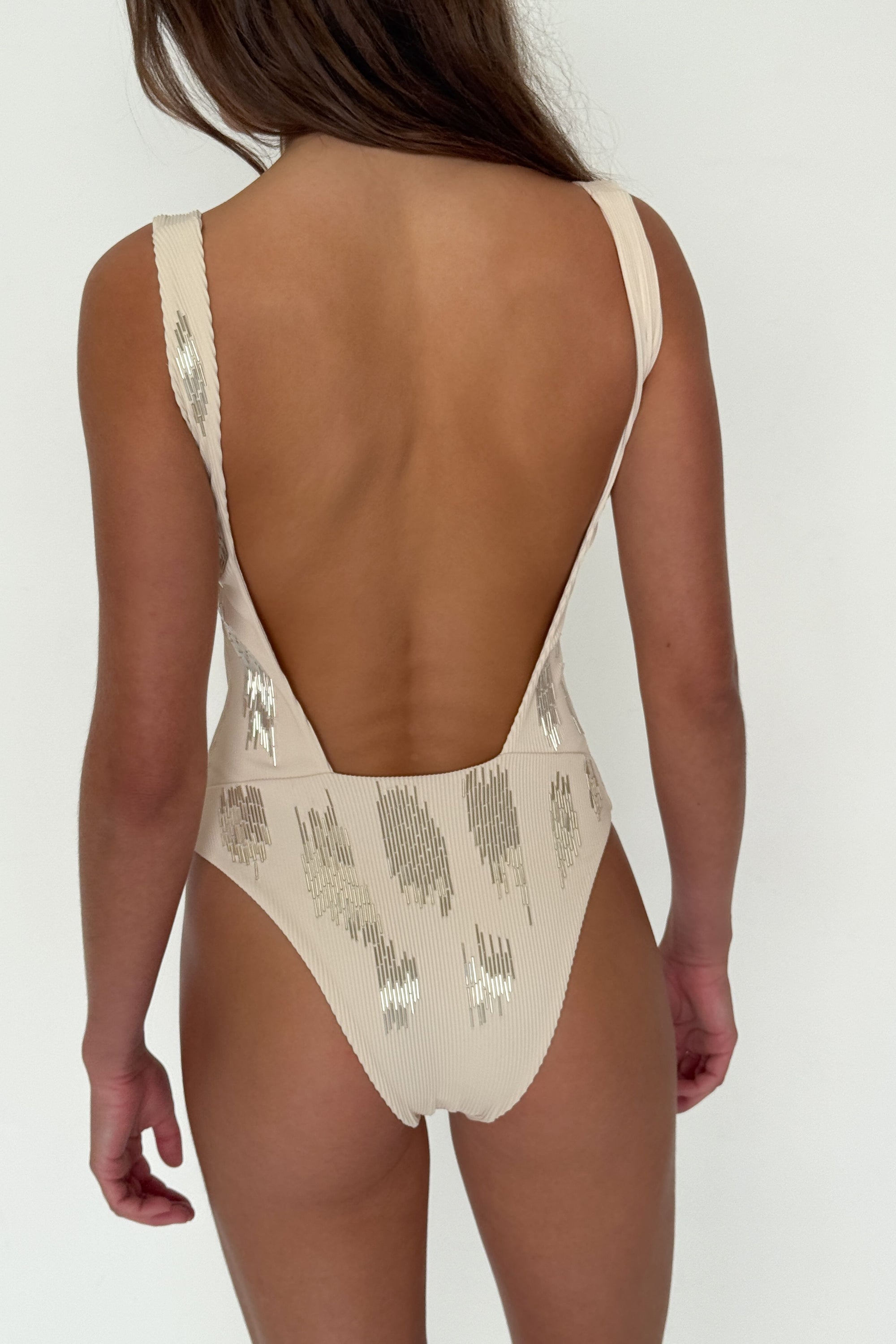 Embroidered Arpoador One Piece | Bone