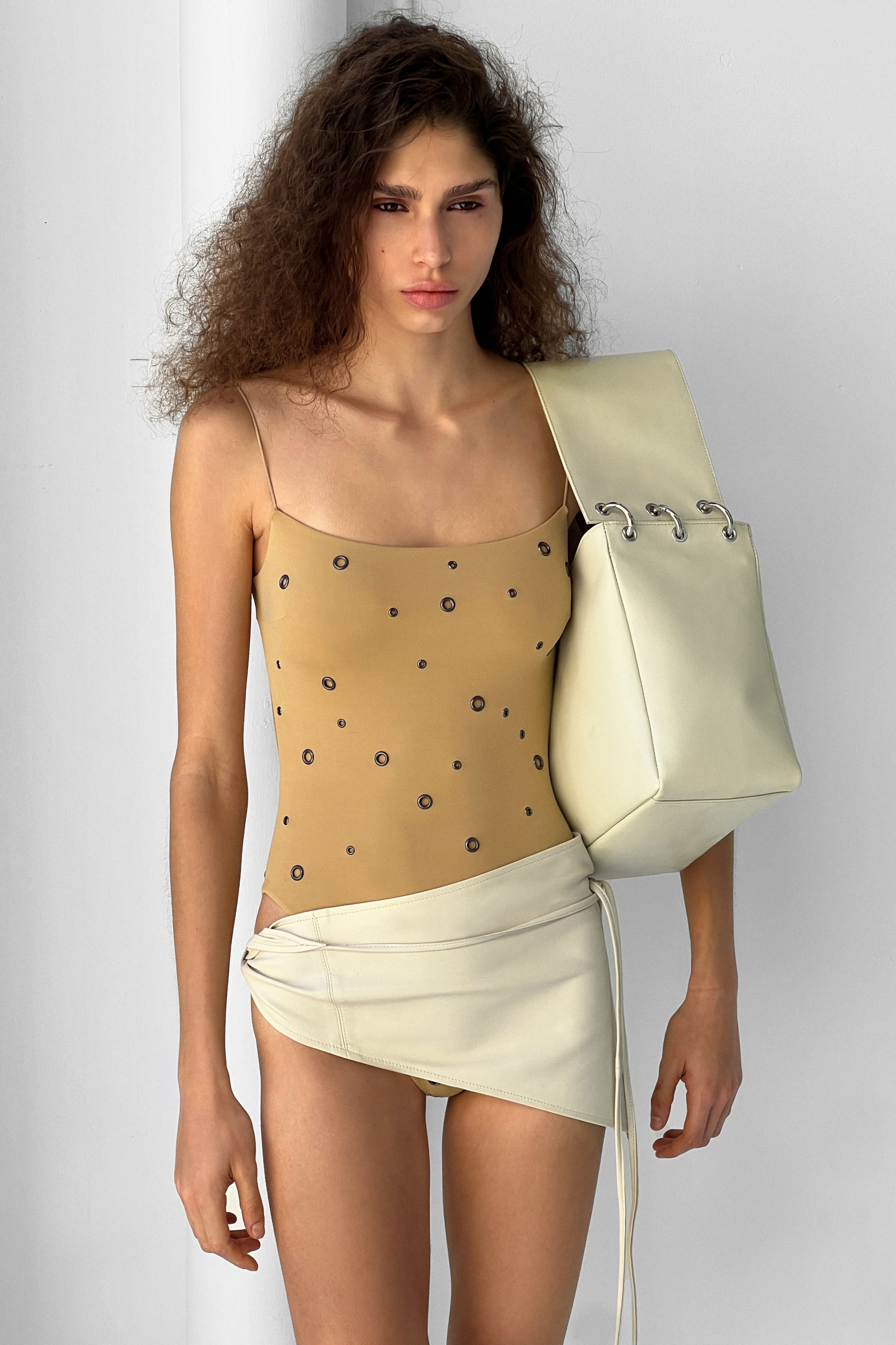 Eyelet Fine Strap One Piece | Caramello