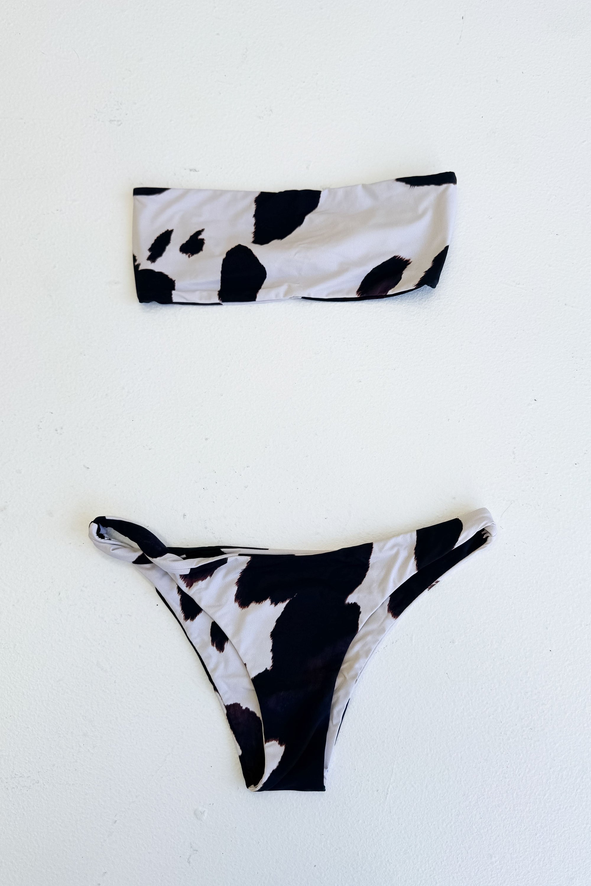 Twisted Bandeau Top | Cow