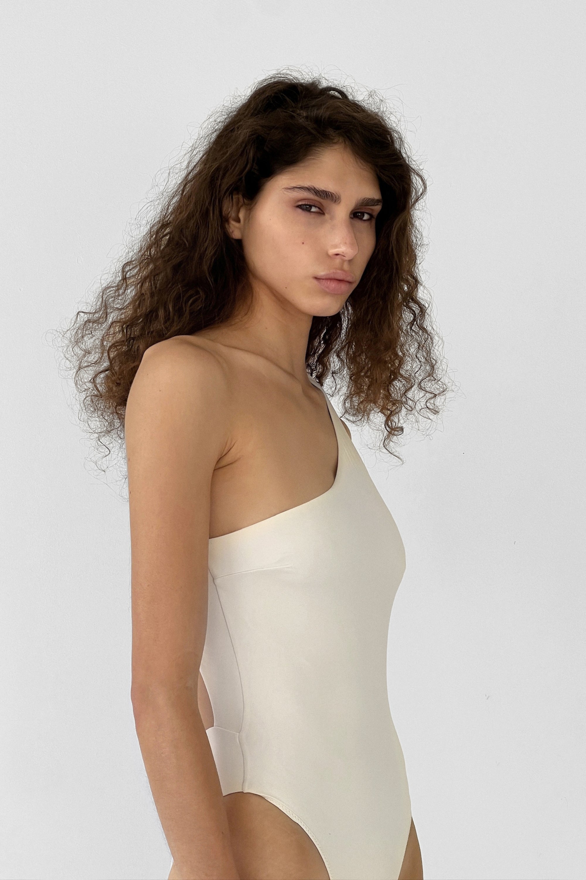 Leme Asymmetric One Piece | Ecru