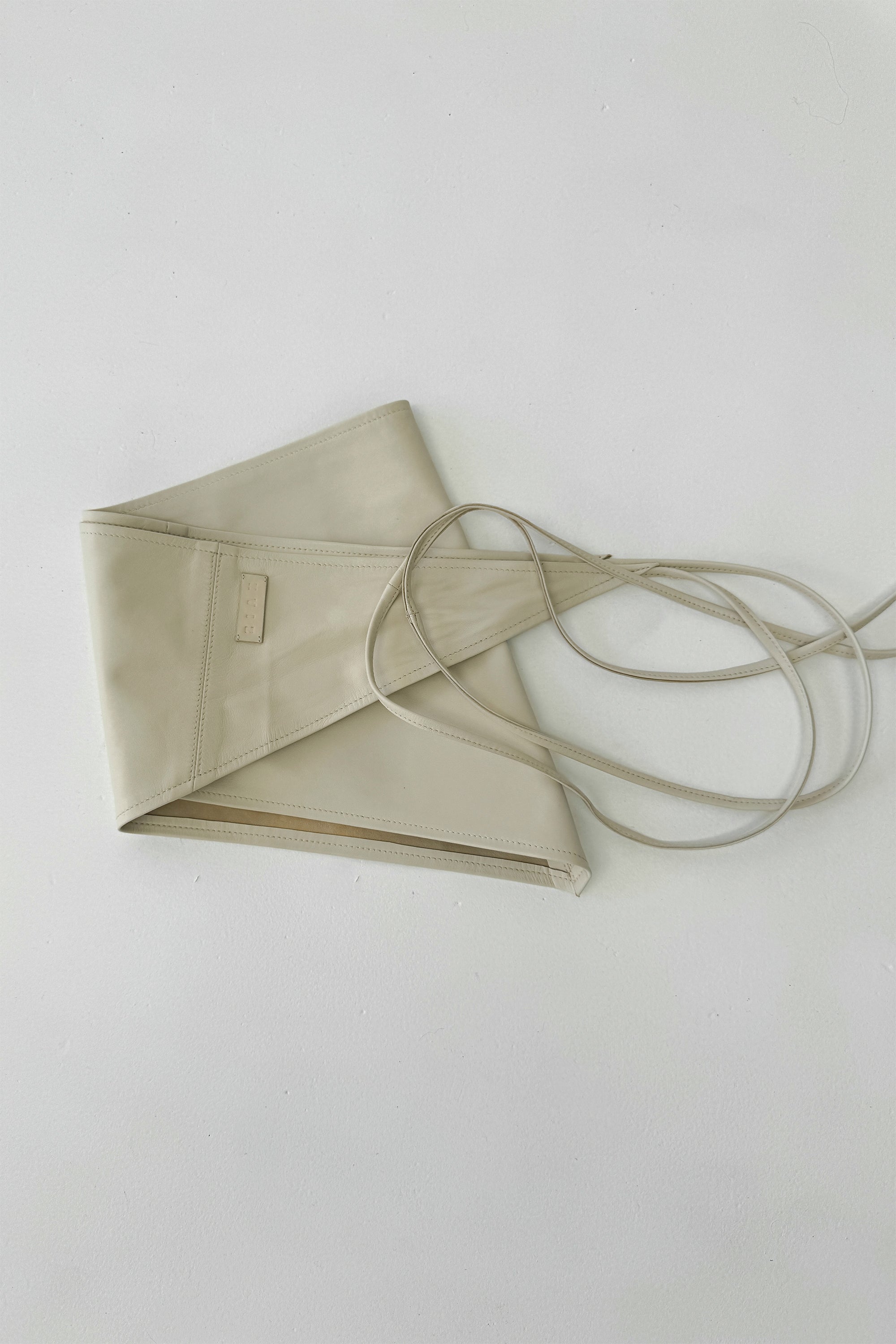 Leather Scarf | Ecru